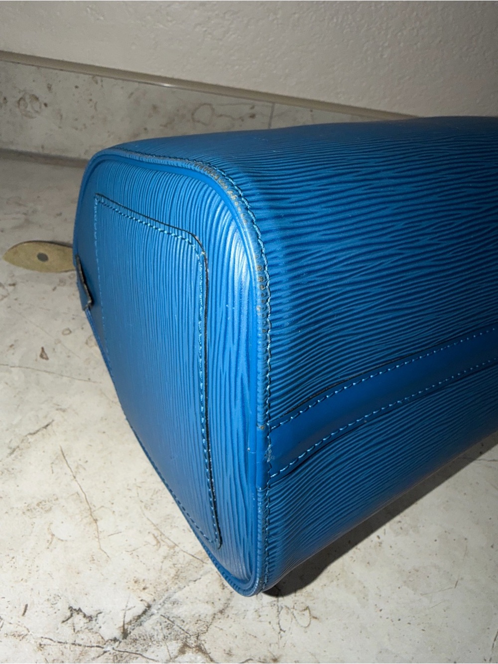 Authentic Louis Vuitton Blue Epi Leather Speedy - Picture 7 of 15